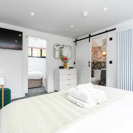 Kirkstone Pass Hotel