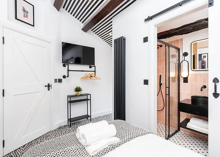 Kirkstone Pass Hotel Rydal